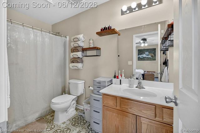 8604 Swartz River Drive, Fowlerville, MI 48836