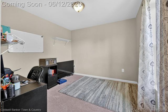 8604 Swartz River Drive, Fowlerville, MI 48836