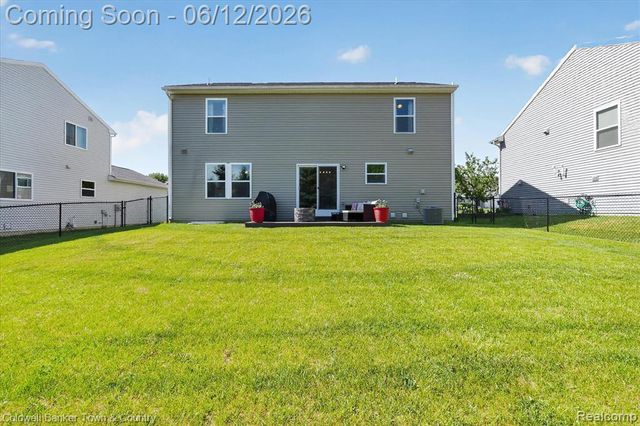 8604 Swartz River Drive, Fowlerville, MI 48836