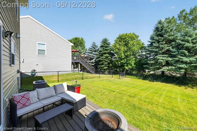 8604 Swartz River Drive, Fowlerville, MI 48836