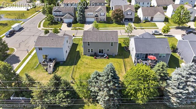 8604 Swartz River Drive, Fowlerville, MI 48836