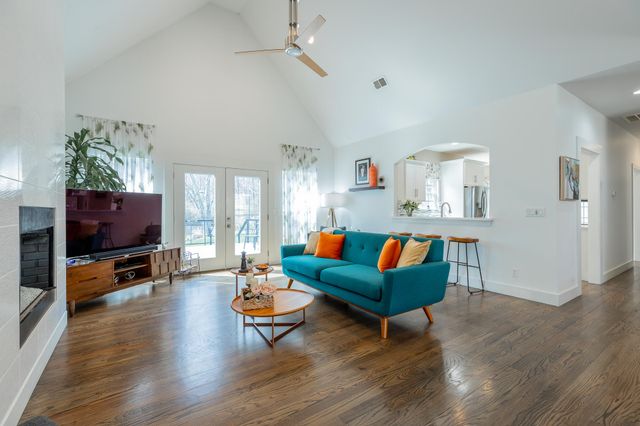 400 Olivia Lane, Soddy Daisy, TN 37379