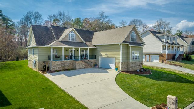 400 Olivia Lane, Soddy Daisy, TN 37379