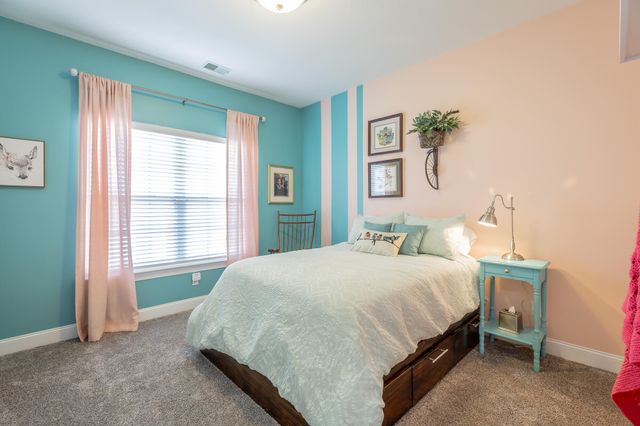 400 Olivia Lane, Soddy Daisy, TN 37379