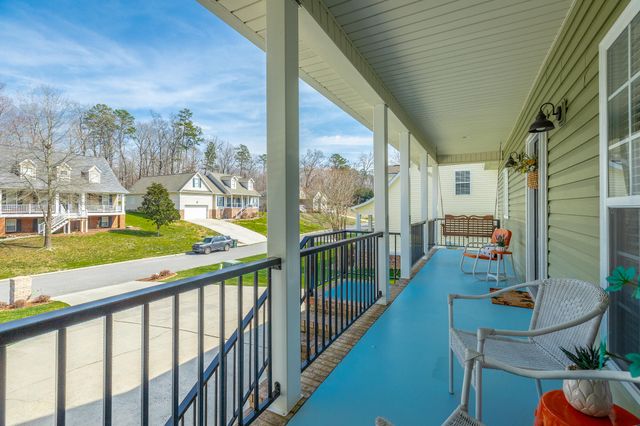 400 Olivia Lane, Soddy Daisy, TN 37379