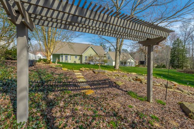 400 Olivia Lane, Soddy Daisy, TN 37379