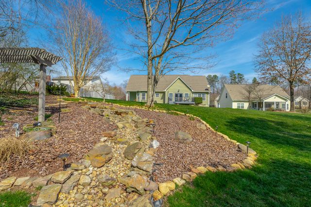 400 Olivia Lane, Soddy Daisy, TN 37379