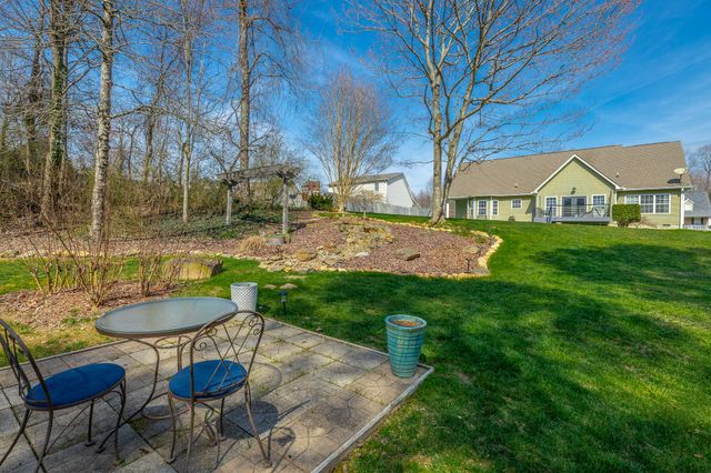 400 Olivia Lane, Soddy Daisy, TN 37379