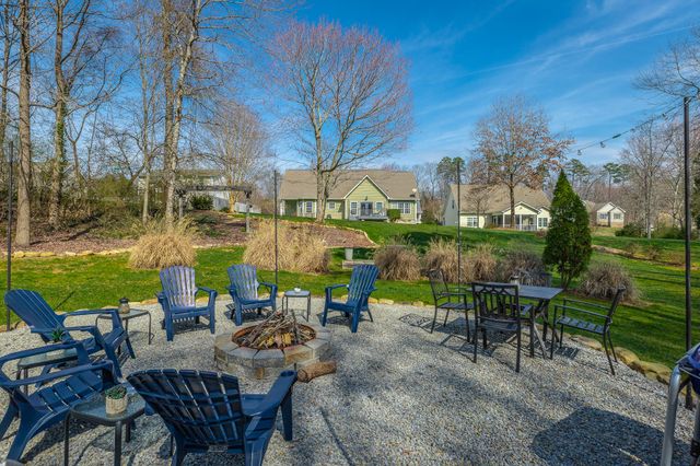 400 Olivia Lane, Soddy Daisy, TN 37379