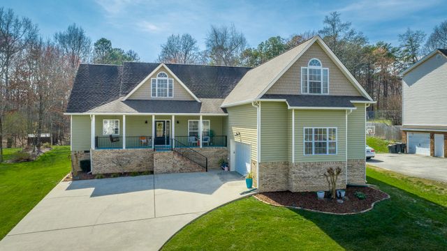 400 Olivia Lane, Soddy Daisy, TN 37379