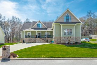 400 Olivia Lane, Soddy Daisy, TN 37379
