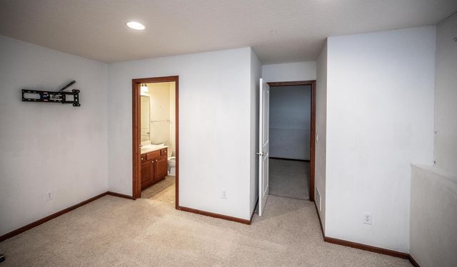 4022 Cedar Grove Lane, Eagan, MN 55122