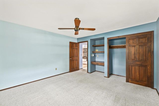 S20W27456 Fenway DRIVE N, Waukesha, WI 53188