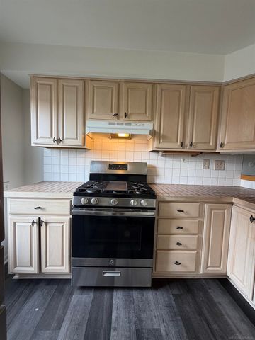 36310 PARK PLACE Drive, Sterling Heights, MI 48310