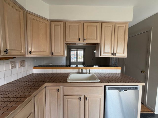 36310 PARK PLACE Drive, Sterling Heights, MI 48310