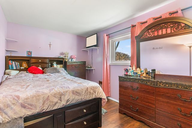 379 Stone Place, Wheeling, IL 60090