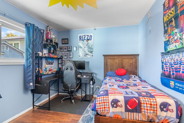 379 Stone Place, Wheeling, IL 60090