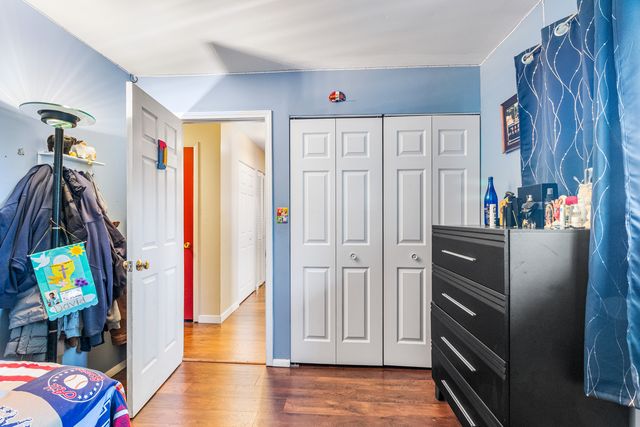 379 Stone Place, Wheeling, IL 60090