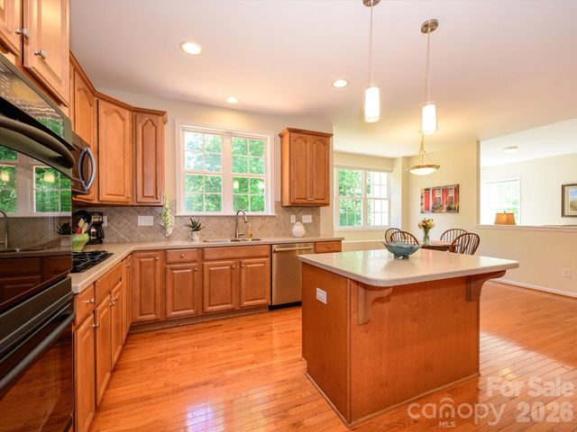 2172 Woodstream Road, Harrisburg, NC 28075
