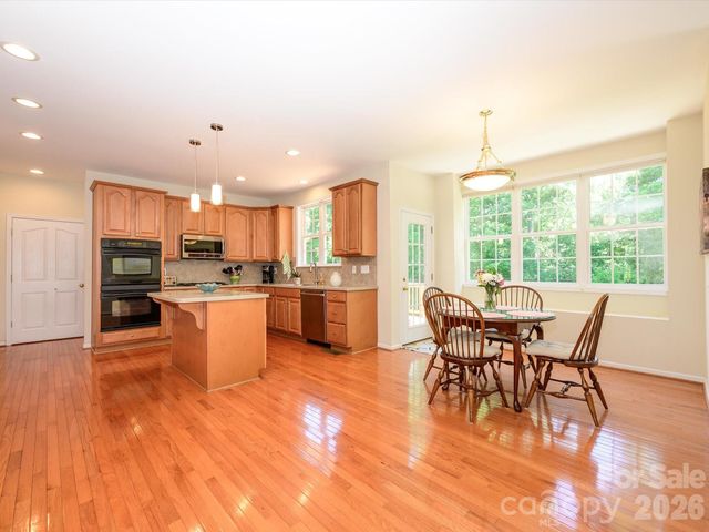 2172 Woodstream Road, Harrisburg, NC 28075