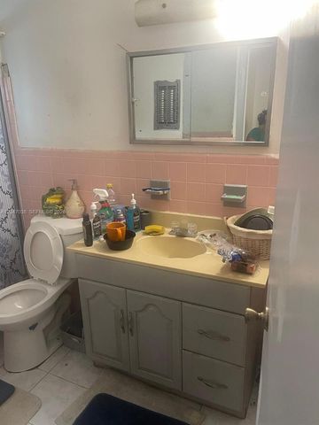 400 Long Island Avenue, Fort Lauderdale, FL 33312
