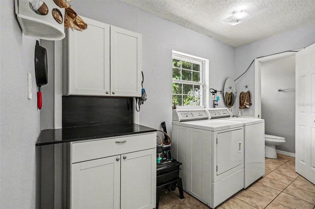 1713 14TH AVENUE W, Palmetto, FL 34221