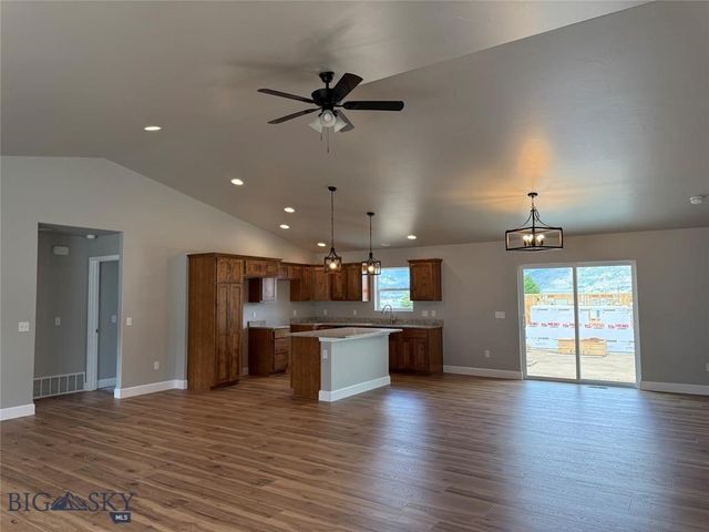 4130 Western Boulevard, Butte, MT 59701