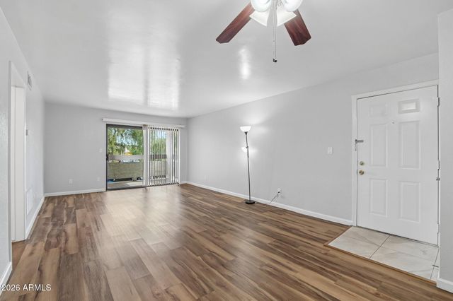 10444 N 69TH Street 206, Paradise Valley, AZ 85253