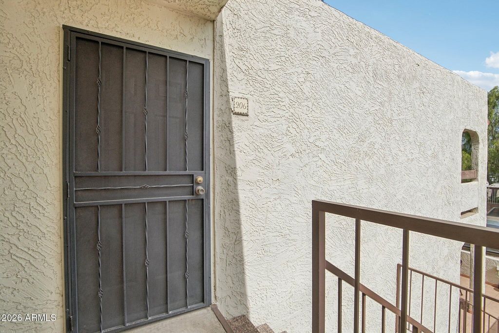 10444 N 69TH Street 206, Paradise Valley, AZ 85253 — photo 2