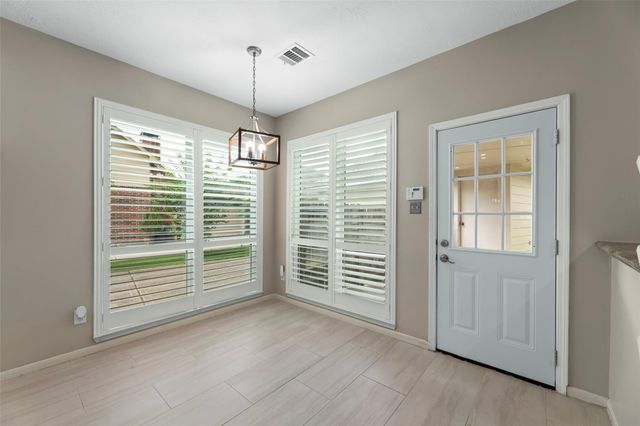 2118 Cypress Run Drive, Sugar Land, TX 77478