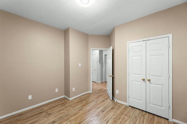 2118 Cypress Run Drive, Sugar Land, TX 77478