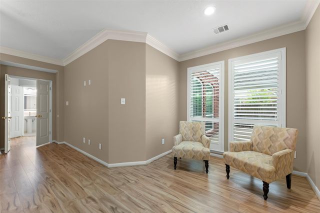 2118 Cypress Run Drive, Sugar Land, TX 77478