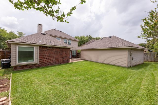 2118 Cypress Run Drive, Sugar Land, TX 77478