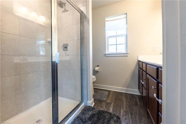 281 Goldenstar LN, Portsmouth, VA 23701