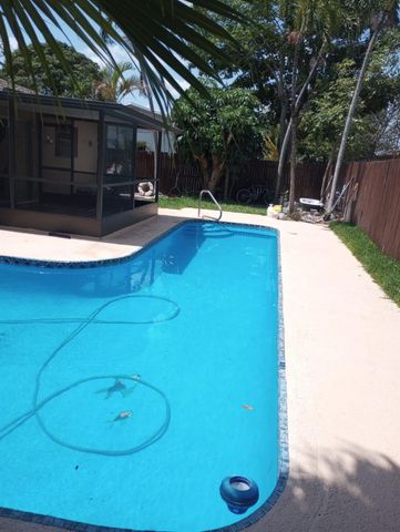 8241 SW 4th Court, North Lauderdale, FL 33068
