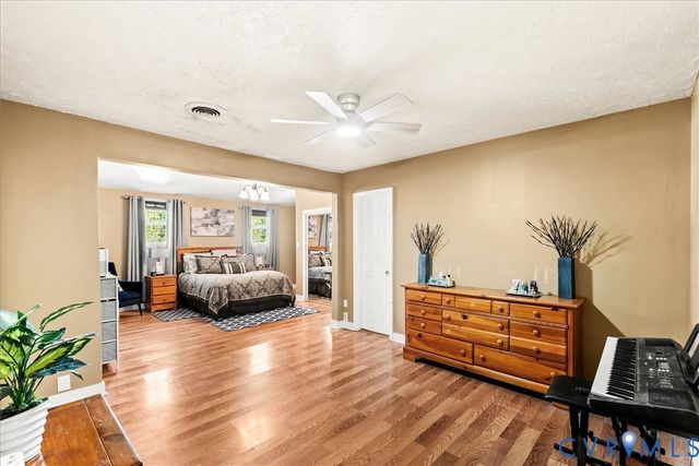 6102 Hyner Ct, Henrico, VA 23231