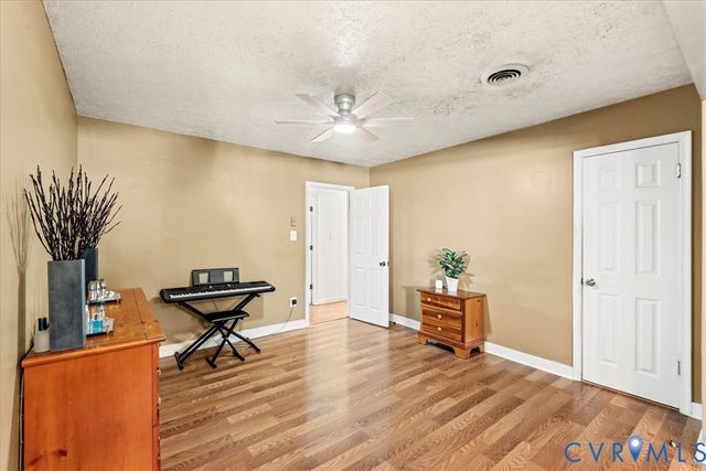 6102 Hyner Ct, Henrico, VA 23231