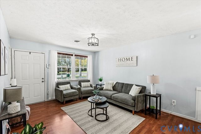 6102 Hyner Ct, Henrico, VA 23231