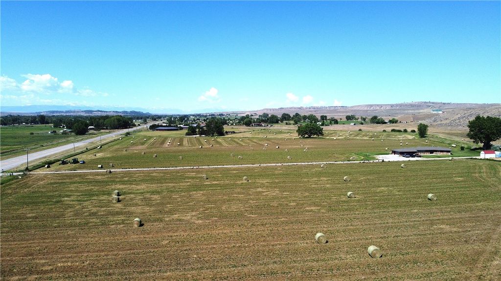 10139 US Highway 212, Joliet, MT 59041 photo 3