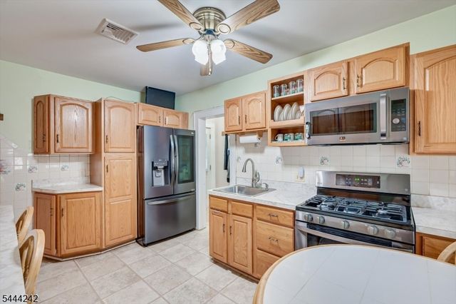 1140 Hillside Ave, Plainfield City, NJ 07060