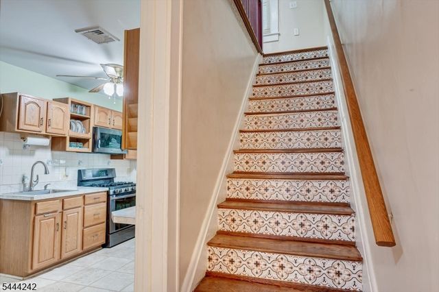 1140 Hillside Ave, Plainfield City, NJ 07060
