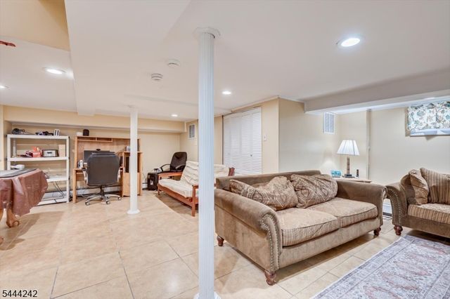 1140 Hillside Ave, Plainfield City, NJ 07060