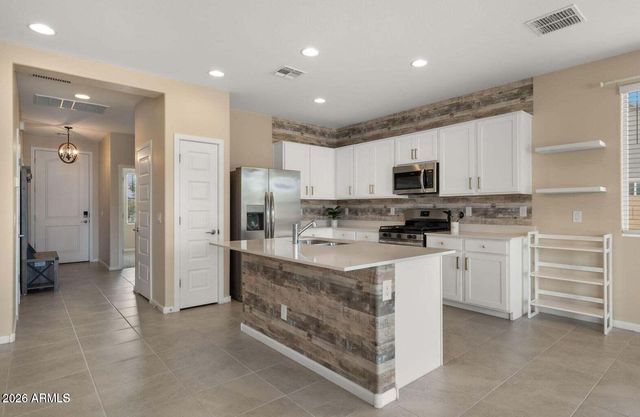17356 W WEEPING WILLOW Road, Surprise, AZ 85387