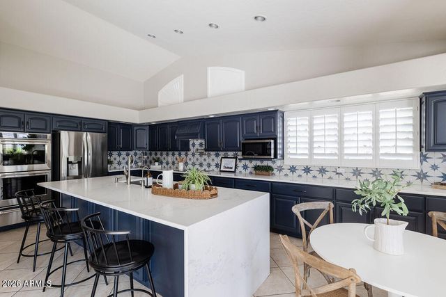 3801 S VISTA Place, Chandler, AZ 85248