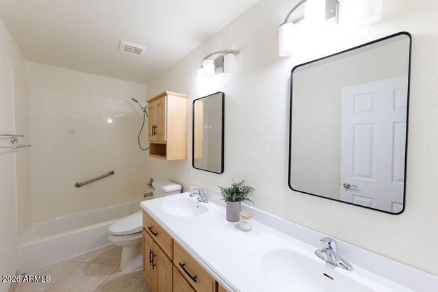 3801 S VISTA Place, Chandler, AZ 85248