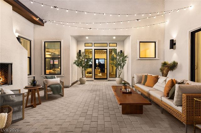 8575 Stange Avenue, Las Vegas, NV 89129