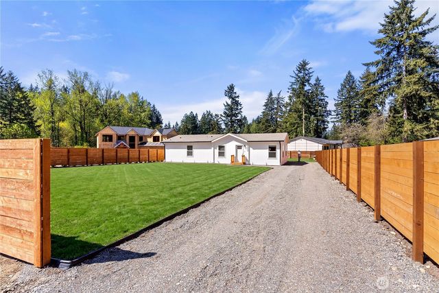 18495 SE Covington Sawyer Road, Kent, WA 98042