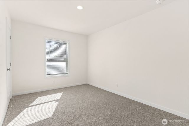 18495 SE Covington Sawyer Road, Kent, WA 98042