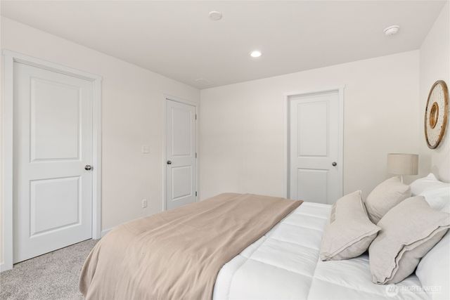 18495 SE Covington Sawyer Road, Kent, WA 98042