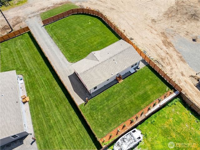 18495 SE Covington Sawyer Road, Kent, WA 98042